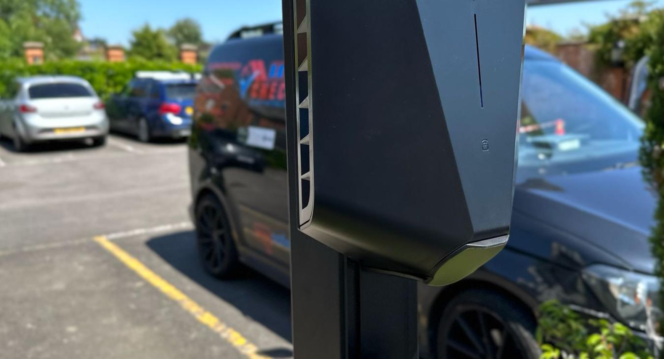 Commercial EV Charger - Safe Check Electrical, Milton Keynes Commercial EV Charger - Safe Check Electrical, Milton Keynes